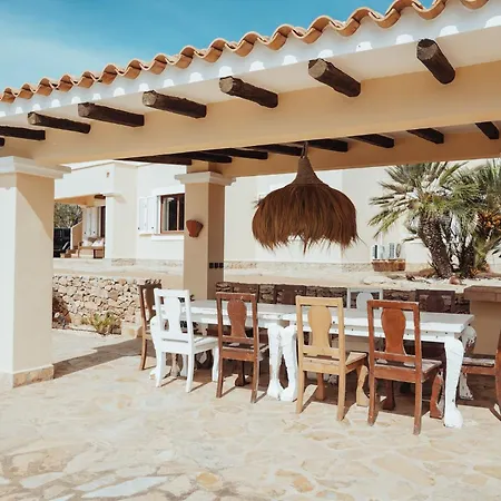 Amigo Near Dalias -